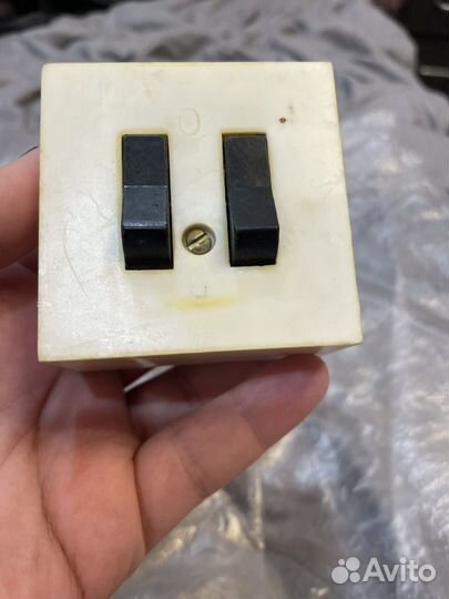 Двухклавишный выключатель СССР