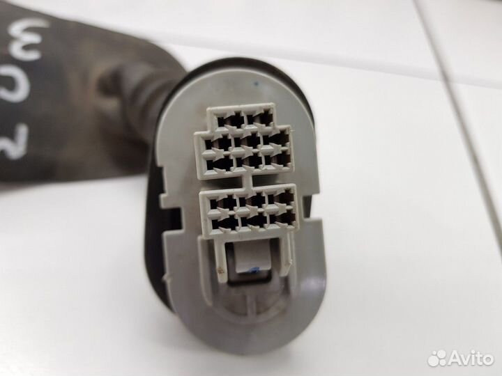 Электропроводка задней правой двери (Mazda CX-7)