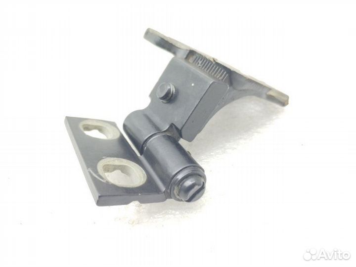 Петля двери передняя правая Bmw 6-Series E63 3.0