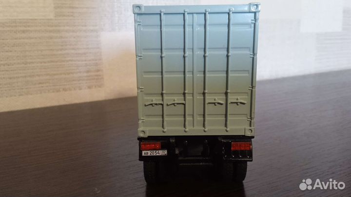 Полуприцеп контейнеровоз