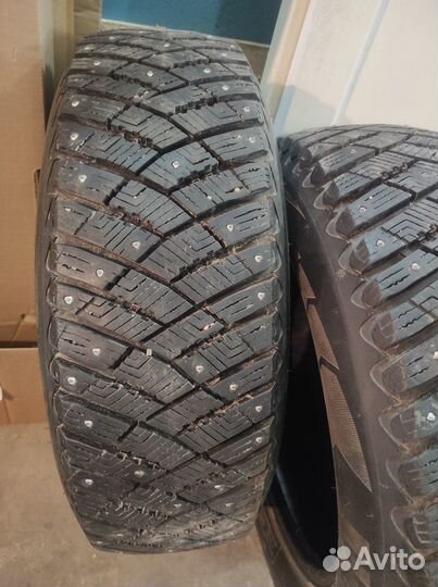 Goodyear Ultragrip Ice Arctic 205/65 R16 99T