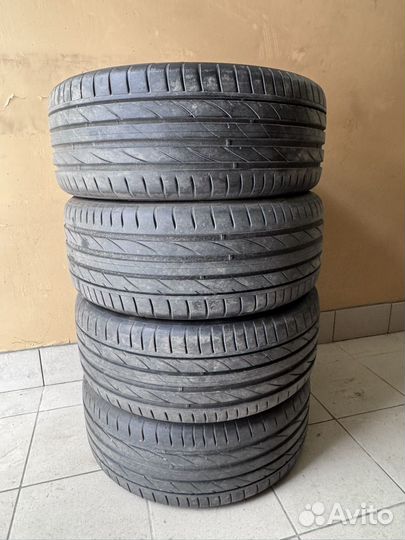 Maxxis Victra Sport VS5 235/45 R18