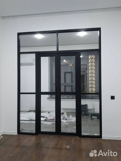 Стеклянные межкомнатные перегородки