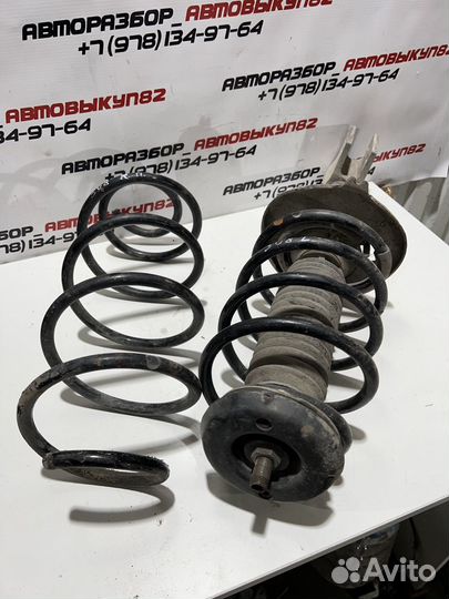 Стойка передняя правая левая Peugeot 308