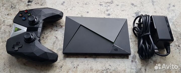 Медиаплеер Nvidia Shield TV 4K HDR, см. текст