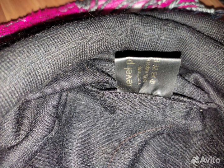 Берет с шарфом