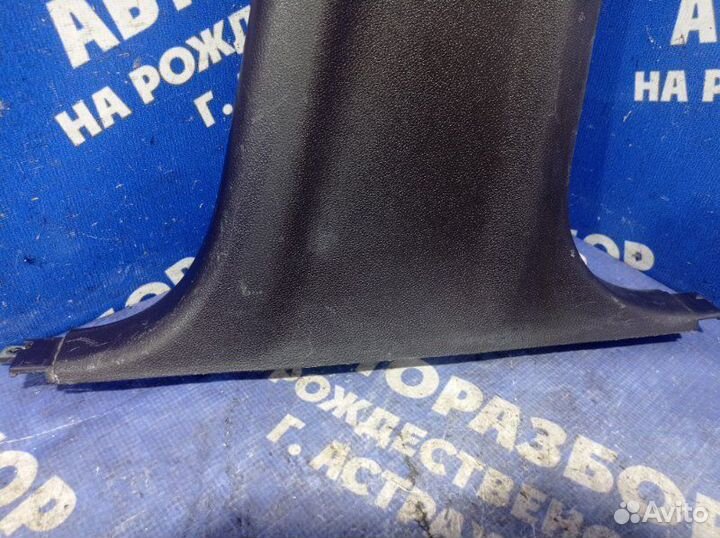 Обшивка средней стойки Brilliance M2 седан 4G93