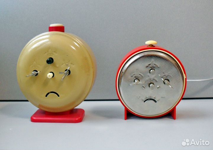 Часы будильники механические и эл.механические