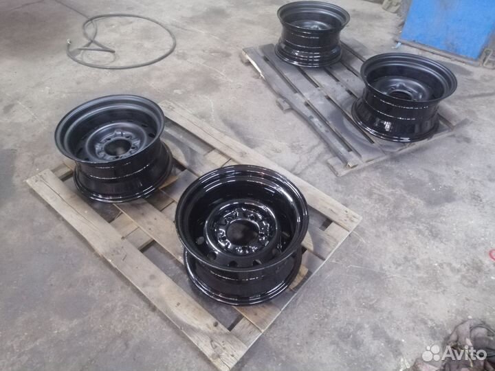 Mickey Thompson Baja Claw Radial 305/70 R16