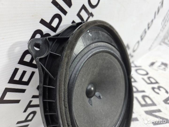 Динамик передний левый Toyota Camry 50