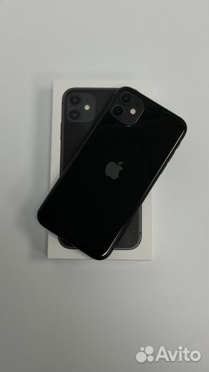 iPhone 11, 64 ГБ