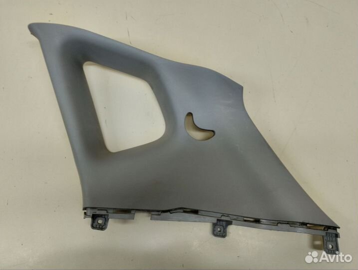 Обшивка стойки Kia Venga YN 2010-2017