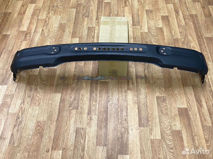 Балка усилитель бампера Ваз 2123 передняя