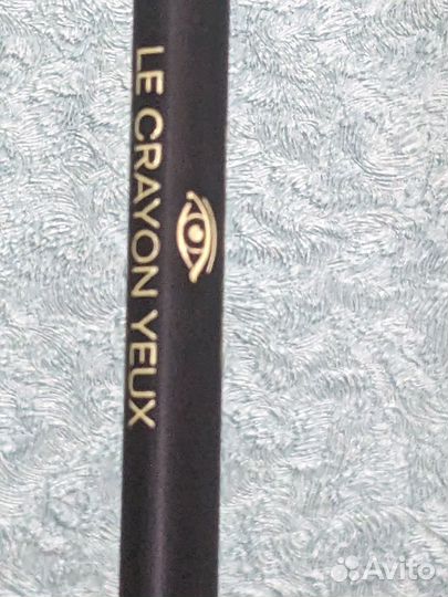 Карандаш для глаз Chanel коричневый