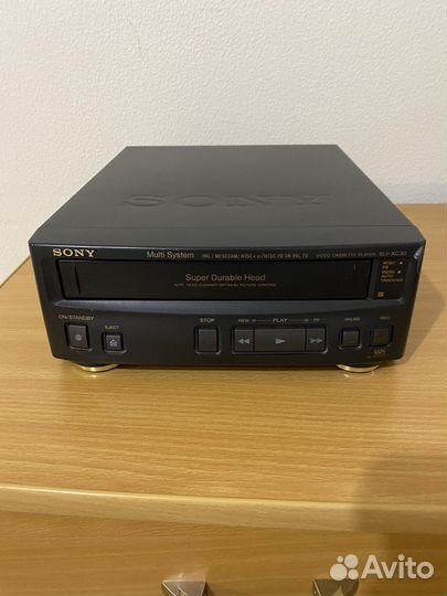 Видеомагнитофон sony