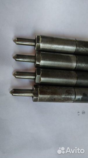 Форсунки комплект kia carnival 2,9 j3