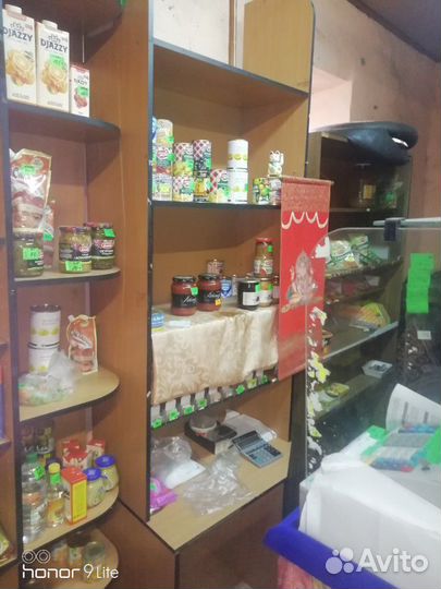 Стеллажи для магазина продуктов