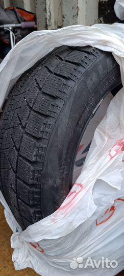 Bridgestone Blizzak VRX 245/50 R18 100S