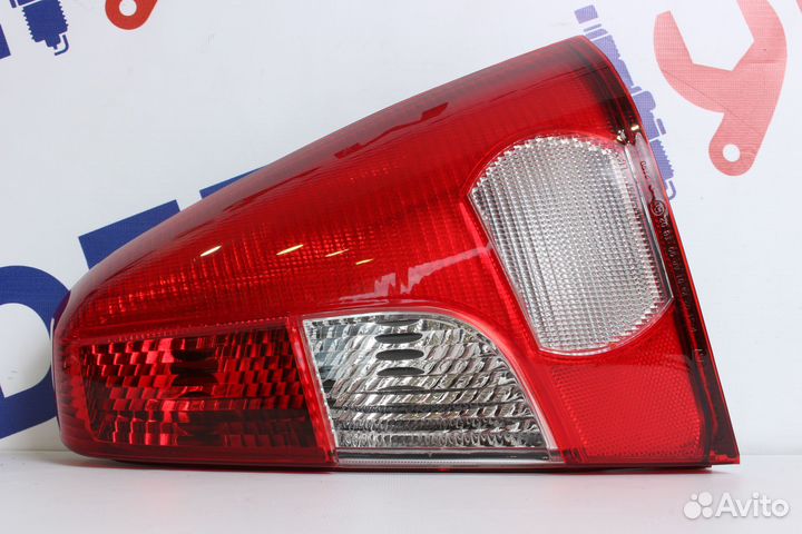 Фонарь задний правый белый поворот Renault Logan F