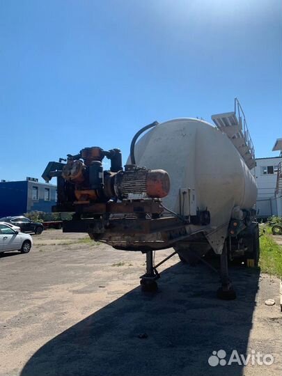 Полуприцеп цементовоз Briab STF 3D-30CA, 1982