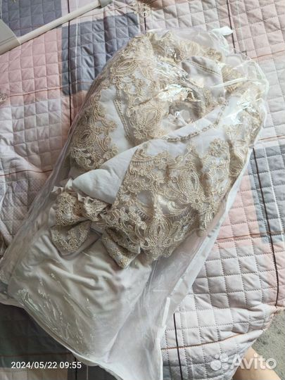 Комплект на выписку для девочки весна