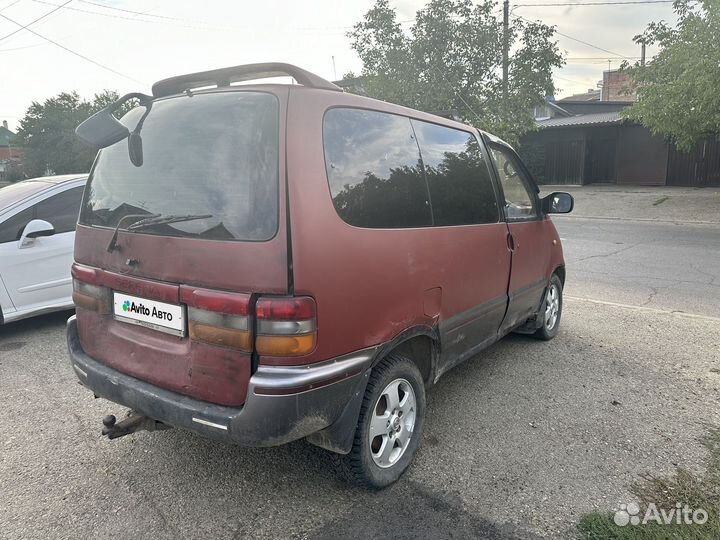 Nissan Serena 2.0 AT, 1991, 200 000 км