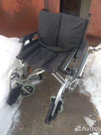 Коляска инвалидная