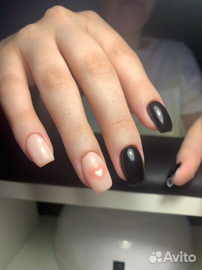 Маникюр с покрытием гель-лаком