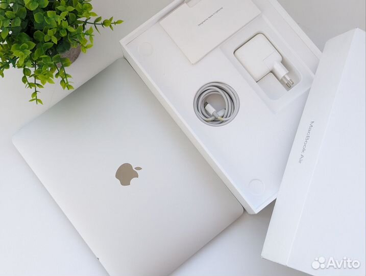 Apple MacBook Air 13 M1 8/256