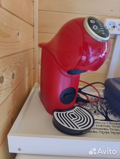 Капсульная кофемашина dolce gusto