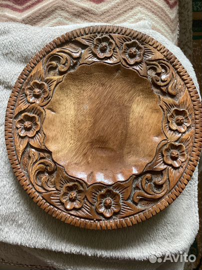 Стол подставка для интерьера