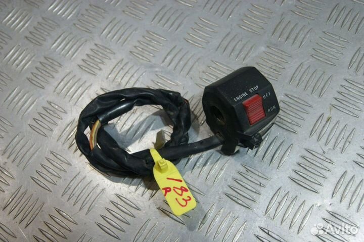 Пульт правый Suzuki GSX-R400R