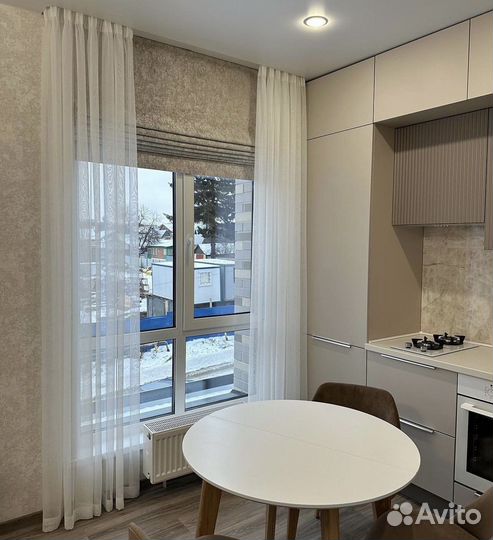 Однотонные римские шторы на заказ