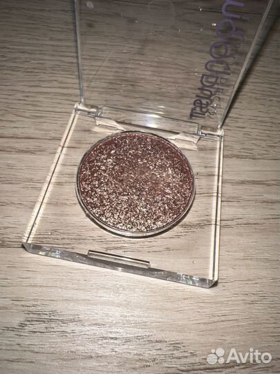 Тени Urban Decay solstice