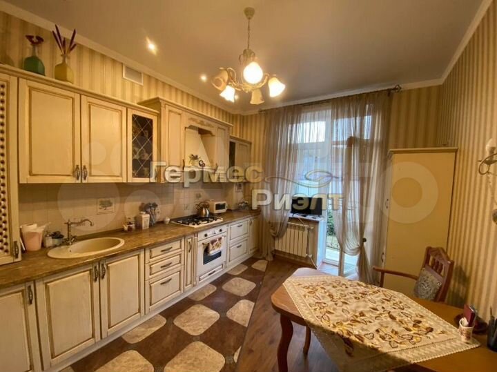 2-к. квартира, 66,4 м², 3/5 эт.