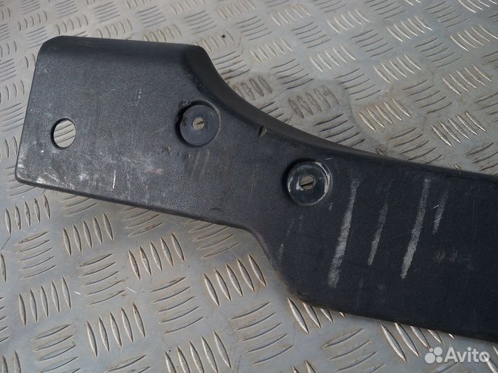 Накладка задней панели Audi 80 / 90 B3 Седан