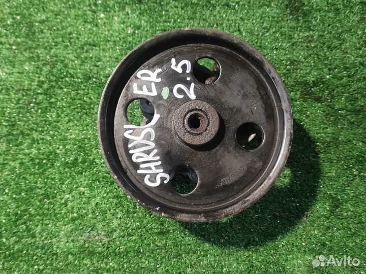 Насос гур Chrysler Voyager 2.5 crdi