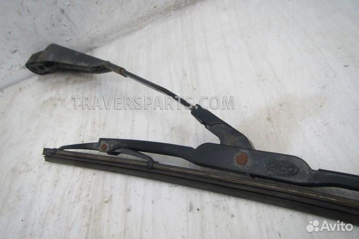 Поводок стеклоочистителя задний