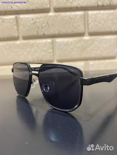 Солнцезащитные брендовые очки