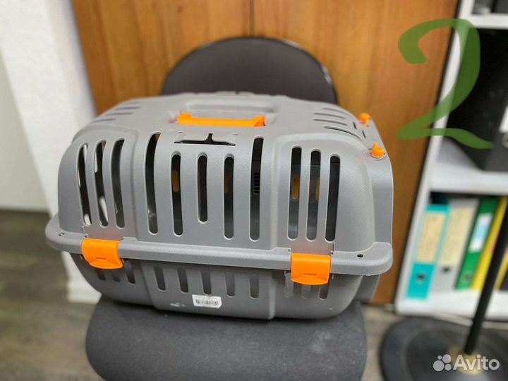 Переноска для кошек и собак