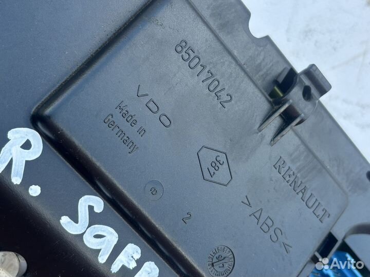 Панель приборов Renault Safrane B54