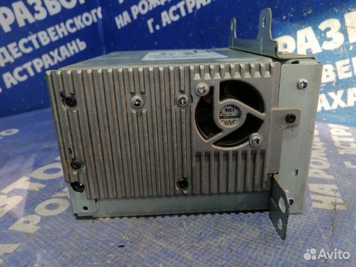 Штатная магнитола Chevrolet Cruze седан 2011