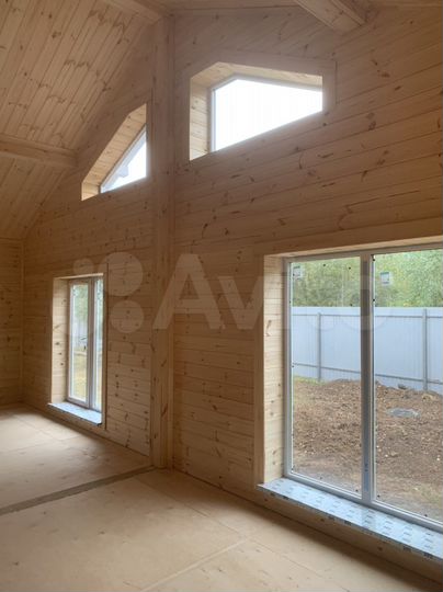 Дом 99,3 м² на участке 11 сот.