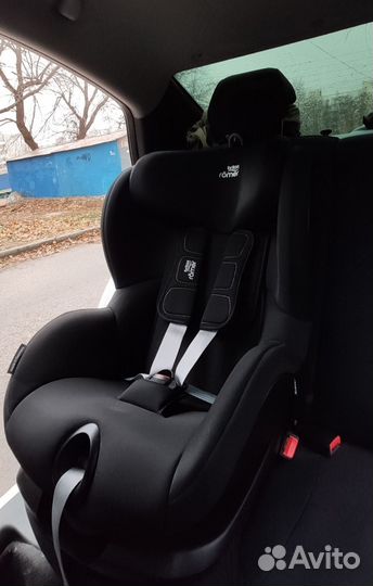 Автокресло britax romer trifix 2 i size