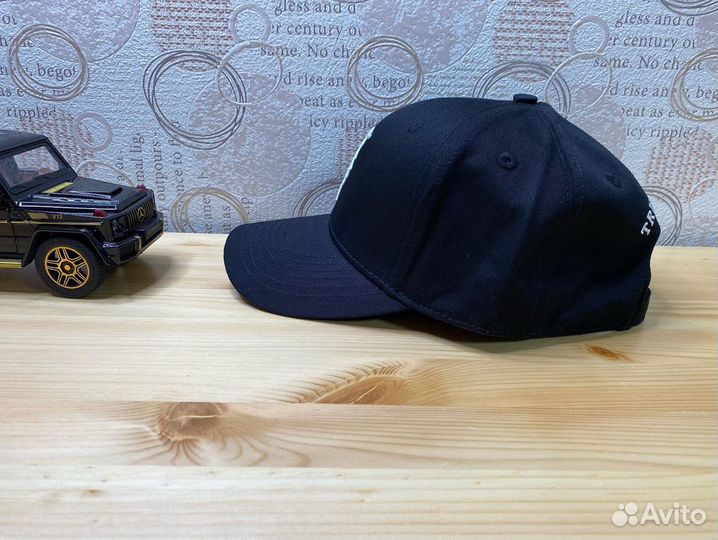 Бейсболка trussardi чёрная