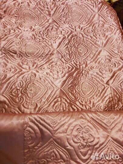 Новое Покрывало 240х260см цвет чайнрй розы