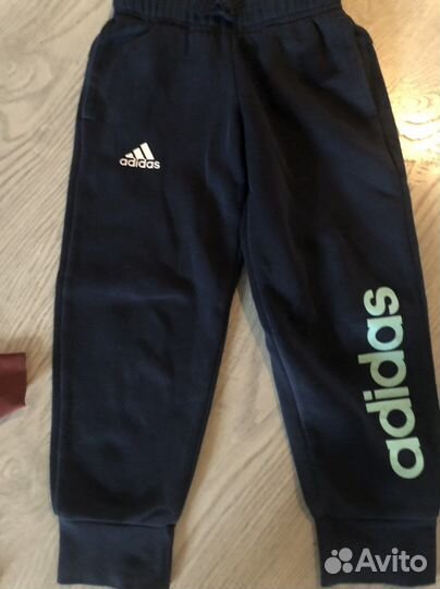 Спортивный костюм adidas для девочек