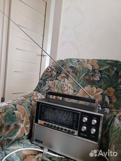 Радиоприемник lloyds