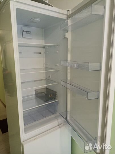 Продам холодильник beko