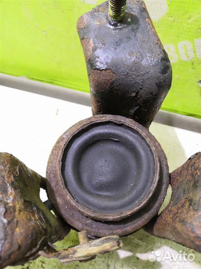 Опора двигателя передняя Тойота Хайлендер